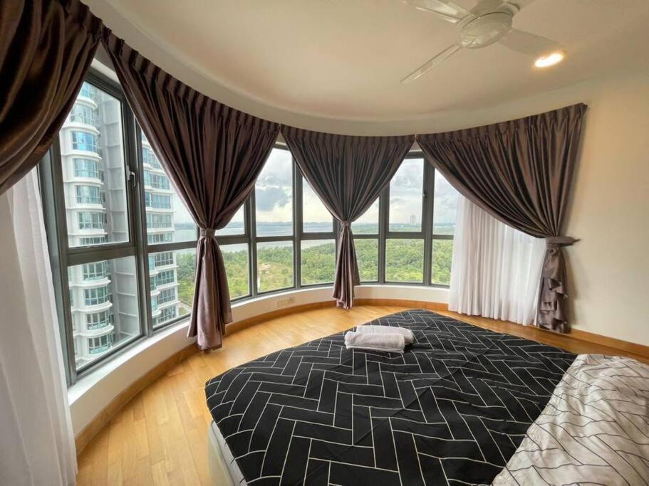Teega Suites Seaview By Vdo Homestay Nusajaya  Dış mekan fotoğraf