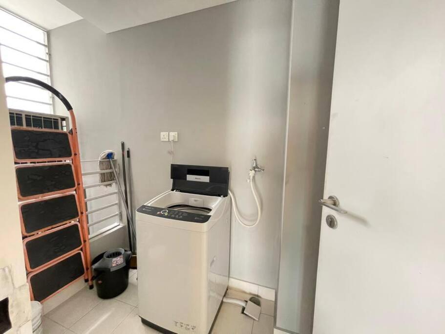 Teega Suites Seaview By Vdo Homestay Nusajaya  Dış mekan fotoğraf