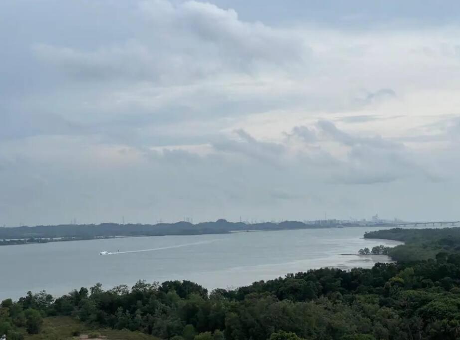 Teega Suites Seaview By Vdo Homestay Nusajaya  Dış mekan fotoğraf