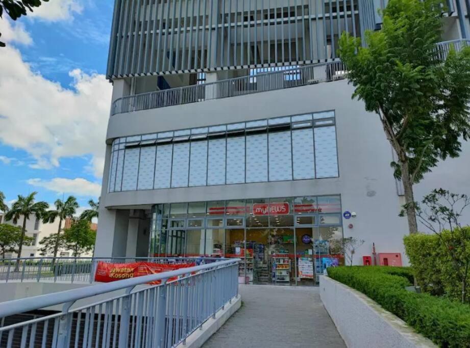 Teega Suites Seaview By Vdo Homestay Nusajaya  Dış mekan fotoğraf