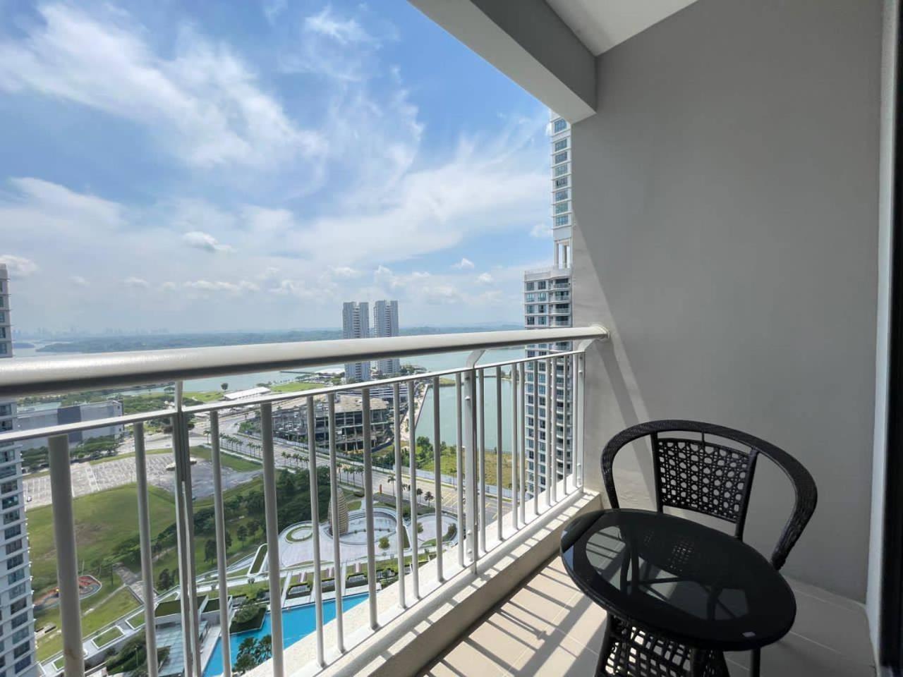 Teega Suites Seaview By Vdo Homestay Nusajaya  Dış mekan fotoğraf